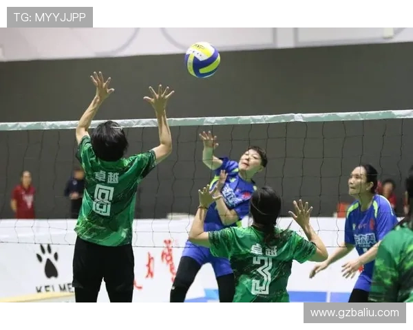 重庆排球队荣登排球节奏排行榜第一名展现卓越实力与团队合作精神